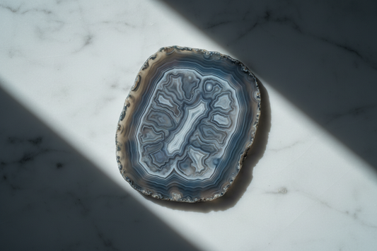 Agate Mercury Crystal: Balancing Mercurial Dual Thinking