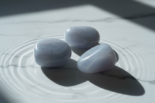 Chalcedony Moon Stone: Nurturing Energy & Emotional Balance