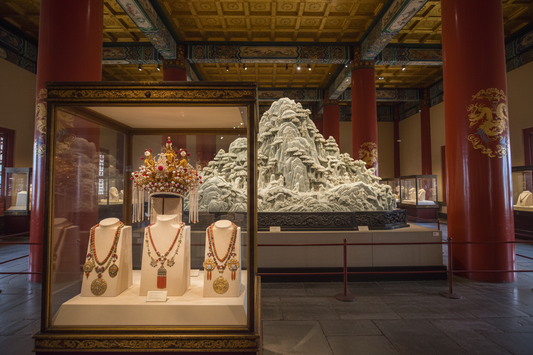 Forbidden City Gemstone Treasures: Palace Museum