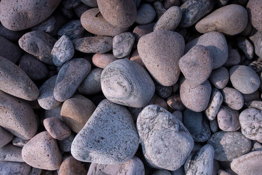 Nephrite and Solfeggio Frequencies: What Do Sound and Stone Really Do?