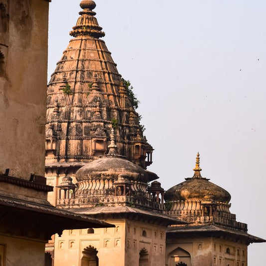 Chrome Tourmaline Through the Dynasties: Sacred Green Stones in Hindu Royal Courts
