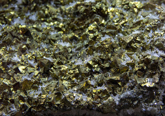 Emerald Mining in the Muzo Region: A Case Study in Gemological Hazards and Trace Element Geology