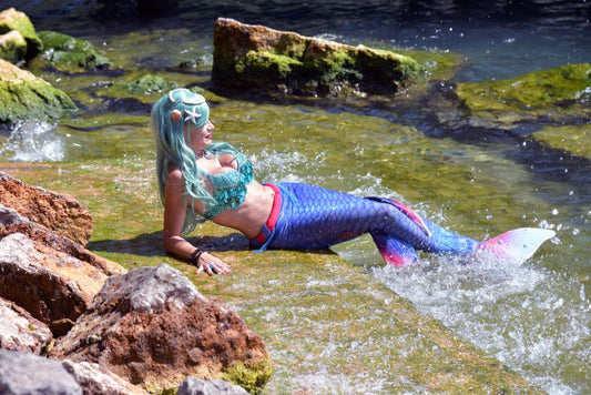 Aquamarine Origins: The Geological Truth Behind Mermaid Tears and Sunken Treasure