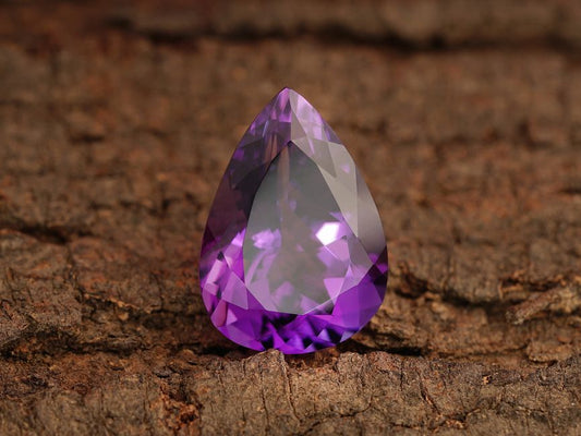 Alexandrite: Varieties, Related Stones, and Frequently Asked Questions