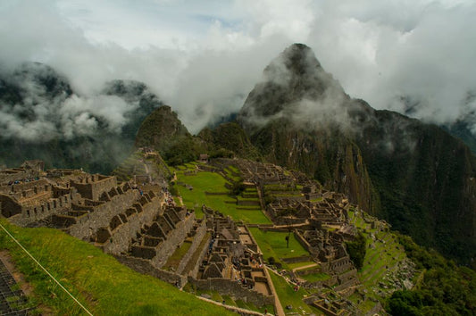 The Emerald of the Andes: The Crown of the Andes and the Transformation of a Legendary Stone