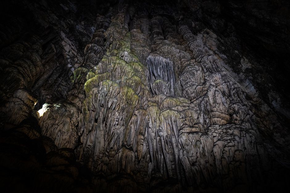 Charoite Formation: Unraveling the Siberian Metasomatic Enigma