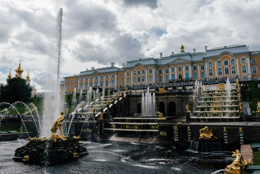 Shungite in the Court of Peter the Great: The Alchemical Black Stone of Imperial Russia