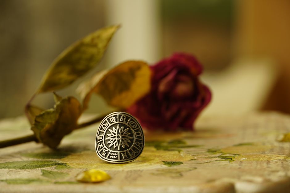 Kashmir Sapphire and Your Zodiac Sign: A Skeptic's Guide to Celestial Connection