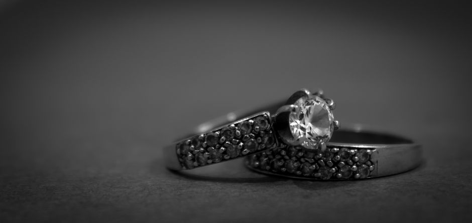 Chrysoberyl on a Budget: Choosing Color over Clarity for Everyday Rings