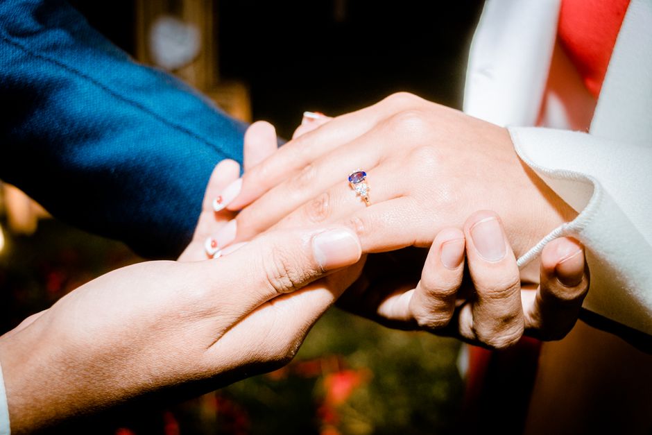 Sodalite, Dowry, and the Limits of Stone: Marriage Exchange in the Canadian Shield and Beyond