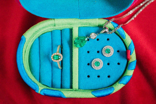 Should you use ultrasonic cleaners on emeralds? A gemstone safety guide