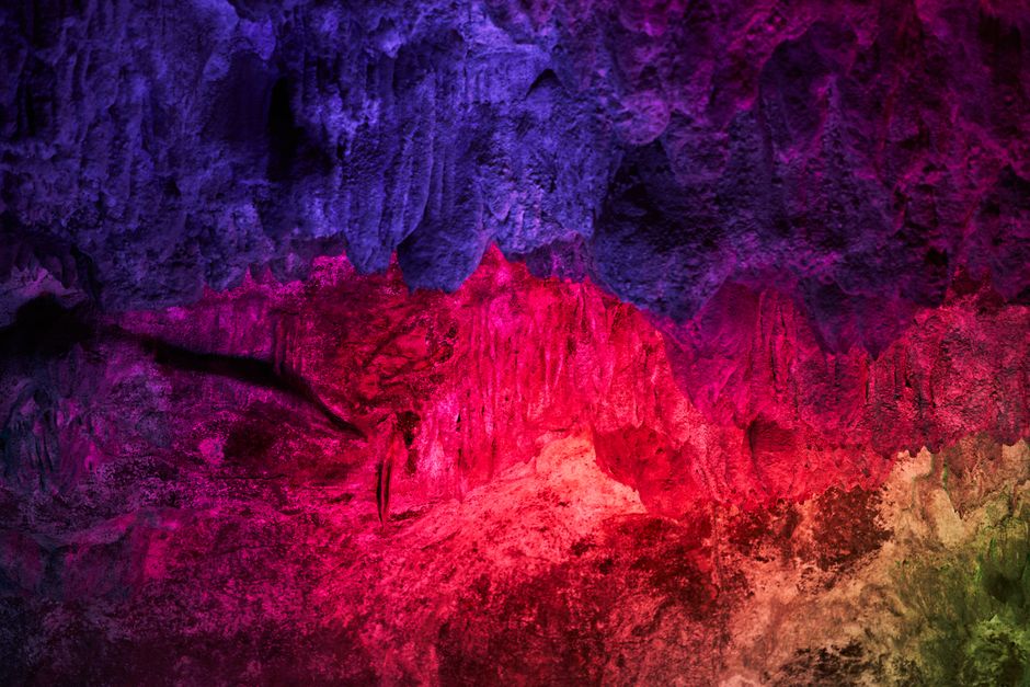 Exploring Padparadscha Sapphire: The Geologic Symphony of Color and Formation