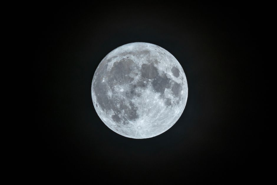 Aquamarine and the Moon: A Skeptic's Path to Planetary Connection