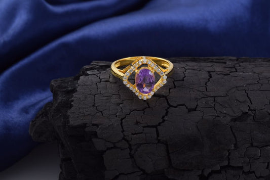 Buying Alexandrite Online Safely: Select the Perfect Gem for Engagements, Anniversaries & Statement Jewelry