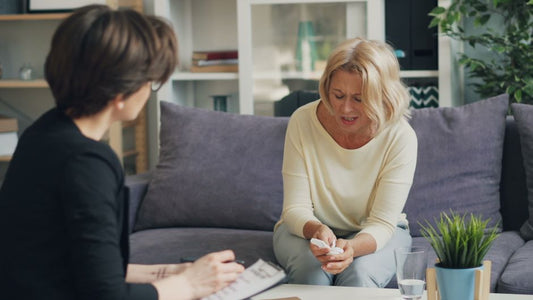 Hackmanite for Emotional Transparency: A Therapist's View on Speaking Your Truth