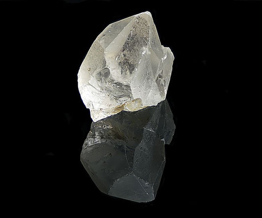 Pearl Care: Mastering the Art of Preserving Organic Gem Luster