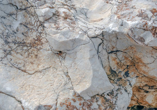 Chrome Diopside: Why Cleavage and Fracture Matter More Than Hardness