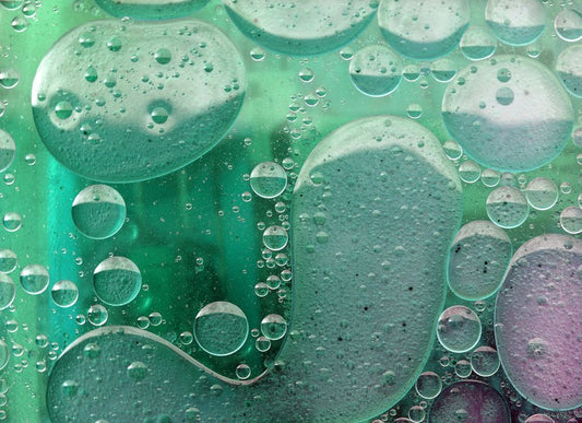 Why Specific Gravity Cannot Reliably Detect Oil Treatment in Emerald