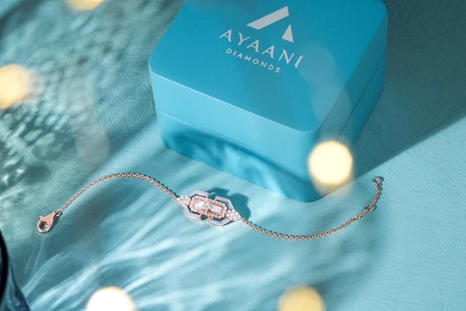 Lab-Grown Diamond Gifts: When Treatment Status Actually Changes What You Should Buy