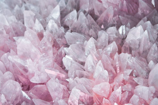 Kunzite Formation and Meaning: The Science and Soul of the Pink Lithium Gem