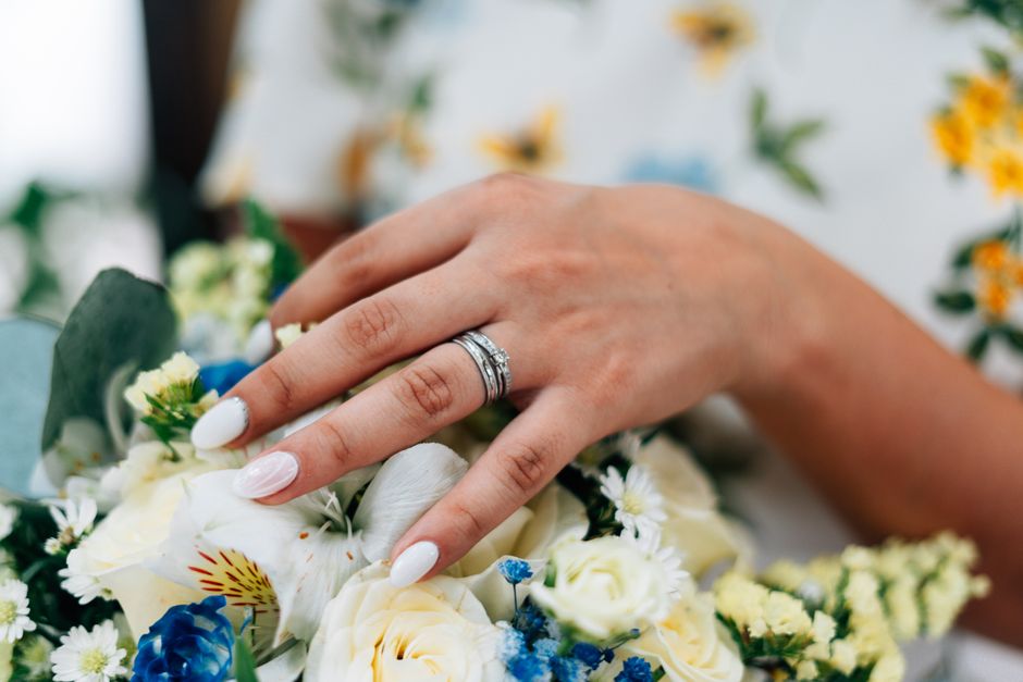 Morganite Buying Guide: Online vs In-Person – How to Choose the Right Occasion Ring