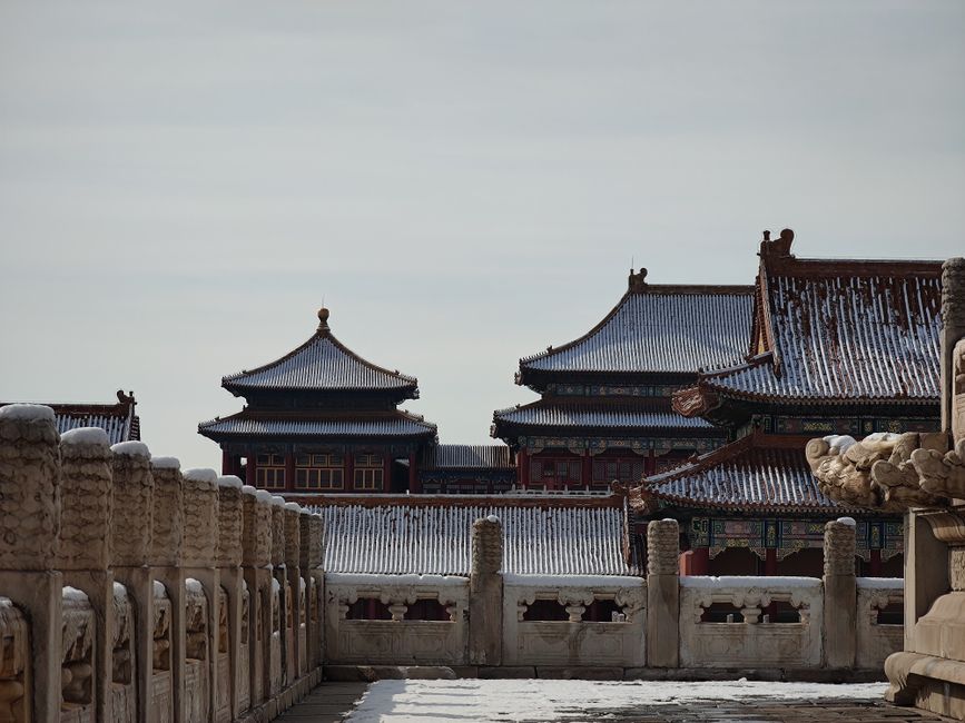 Imperial Nephrite: Alchemical Symbolism and Royal Power in Qing Dynasty China