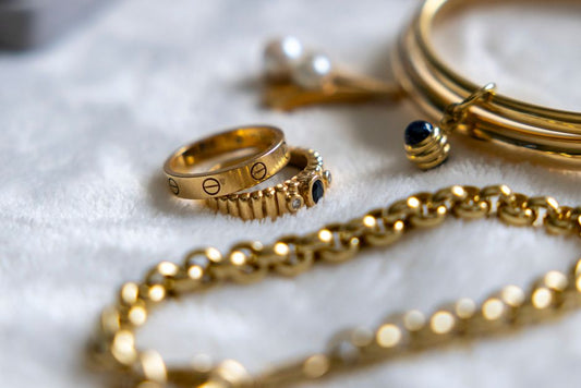 Storing Sapphire Jewelry with Harder Gemstones: Preventing Scratches and Damage
