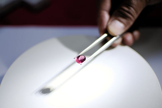 Padparadscha Sapphire: Varieties, Related Stones, and Frequently Asked Questions