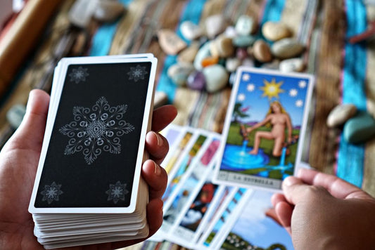 Amazonite, Tarot, and the Art of Noticing: A Present-Moment Practice Without the Prophecy