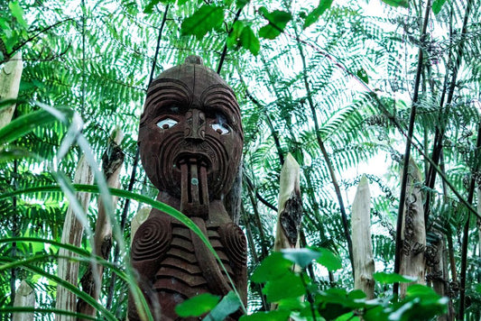 The Emerald of the Pacific: How Ancient Maori Traded Pounamu for Greenstone and Shaped New Zealand’s Spiritual Identity