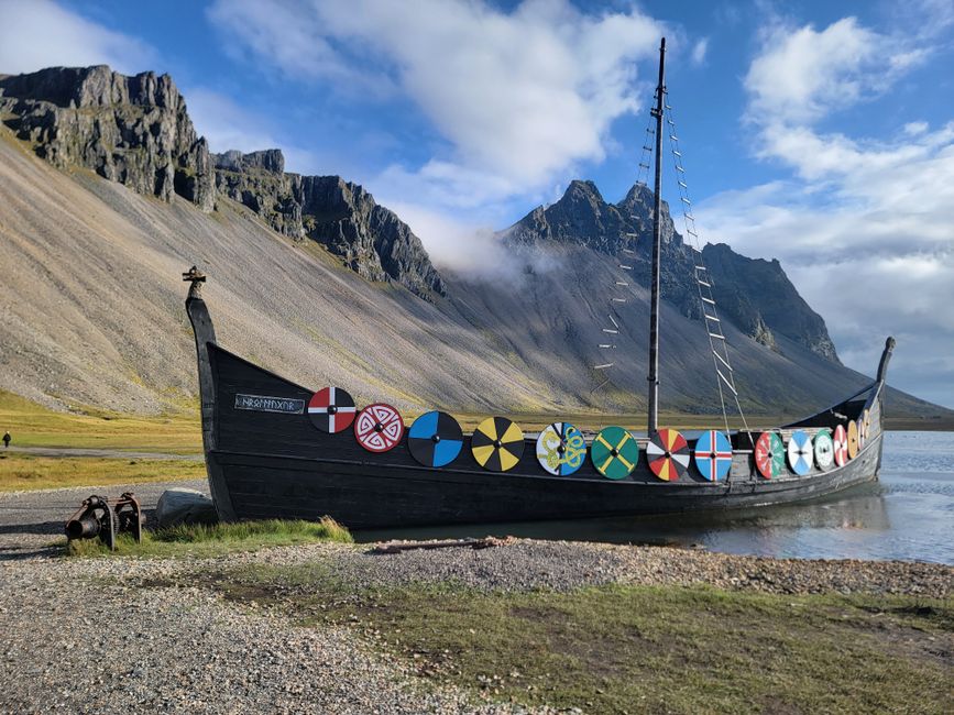The Viking Compass: How Iolite Guided Norse Raiders Along the Silk Road of the North