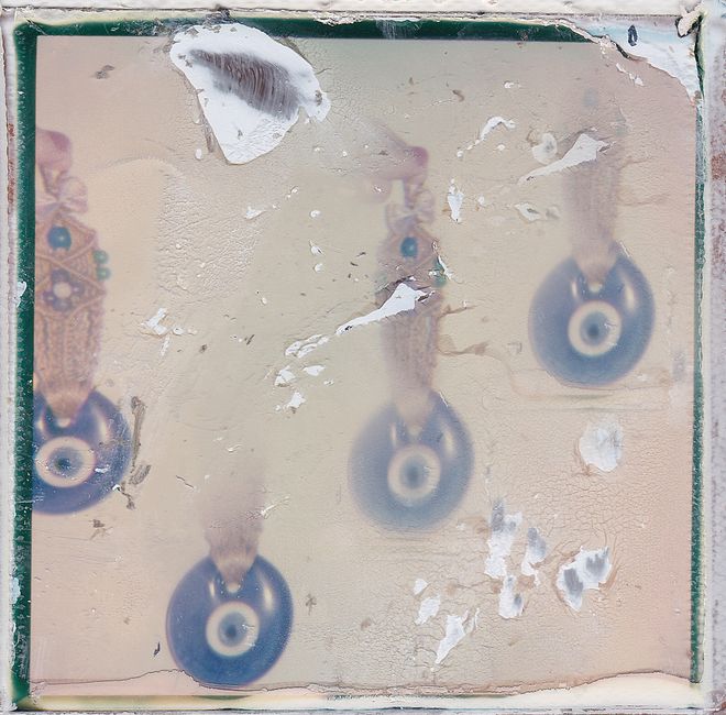 Onyx Amulets and the Problem of Provenance: Tracing Protection from Workshop to Museum Case