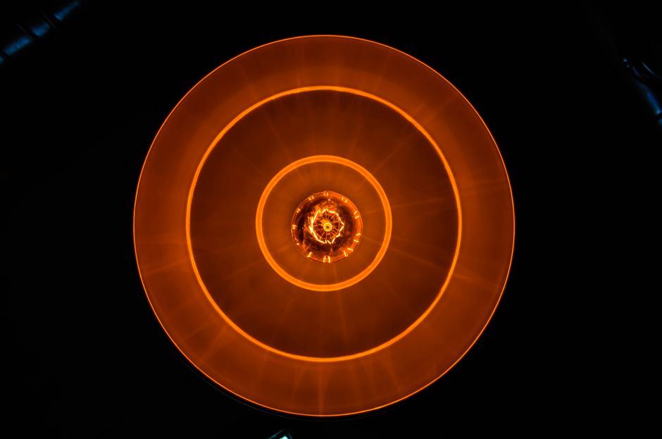The Radiant Glow of Beeswax Amber: Understanding Its Optical Phenomena and Baltic Origins