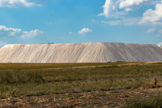 Investing in Lepidolite: Geology, Mining Economics, and Future Market Potential