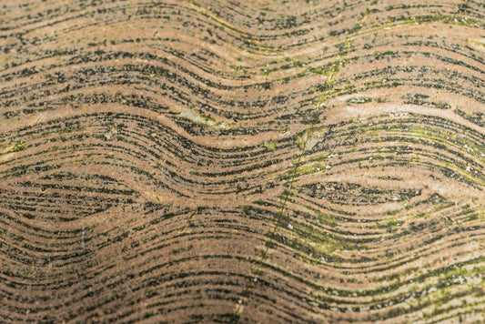 Why Chrysoberyl Formation Leaves Visible Fingerprints in Some Stones