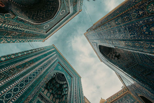 The Turquoise Trade of the Silk Road: A Mongol Empress and the Stone of Heaven