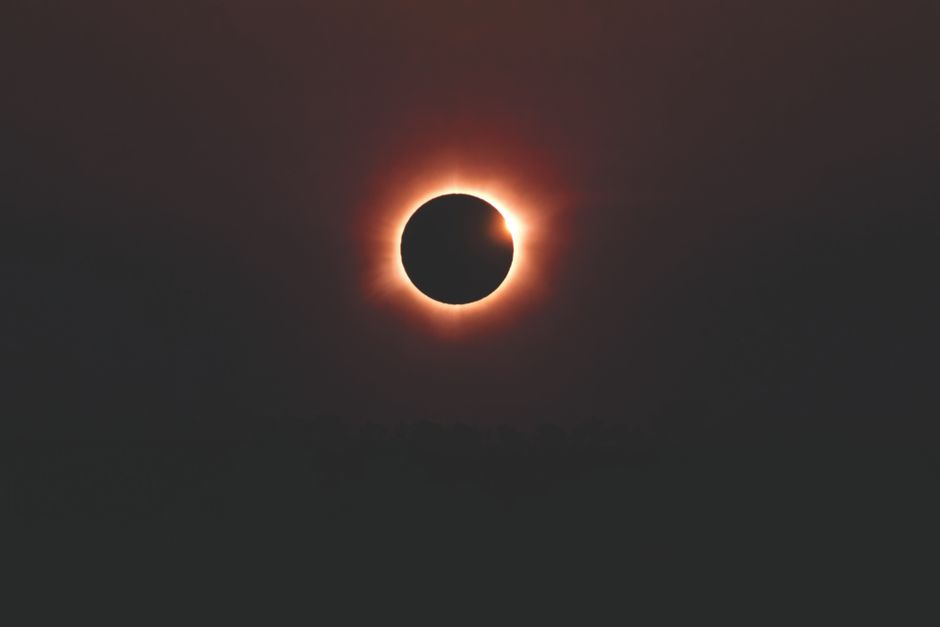 Harnessing Pigeon Blood Ruby in Winter Solstice Rituals for Planetary Alignment