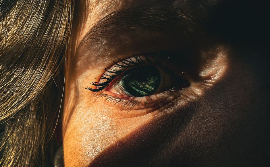 Pietersite and the Courage to Look Inward: A Shadow-Work Lens on Confidence