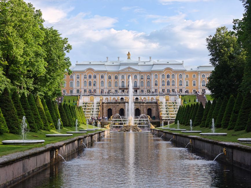 Demantoid Garnet in the Romanov Court: The Green Fire of Imperial Russia
