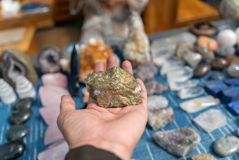 Painite Varieties and Related Stones: A Buyer's Profile for the Extreme Collector