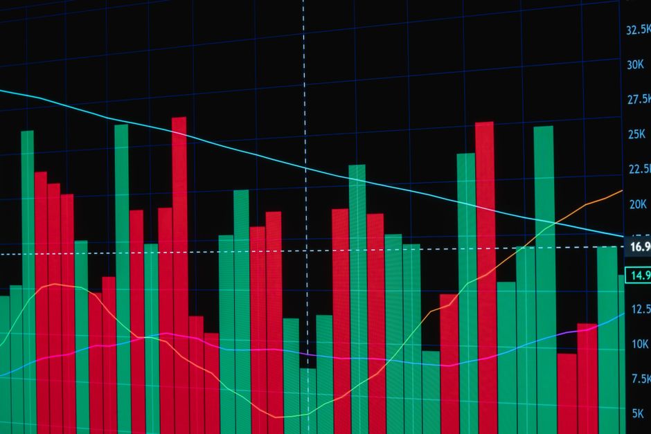 Shungite Buying Guide: Collector Strategies and Investment Insights
