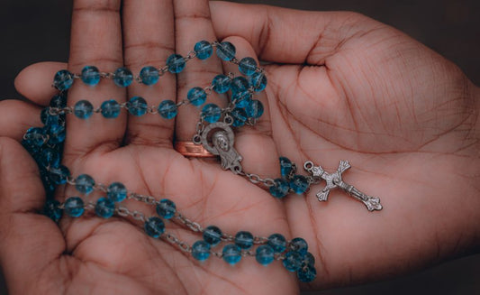 Sunstone, Synod, and the Sacred: How a Treated Feldspar Entered Modern Devotional Jewelry