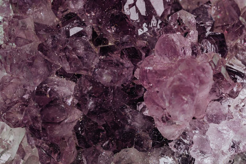 Sugilite Deposit Geology: Unearthing the Manganese-Rich Secrets of a Rare Purple Gemstone