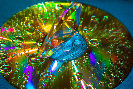 Labradorite Revealed: A Case Study in the Optical Physics of Gemstone Schiller
