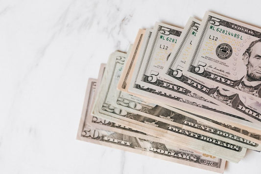 The Iolite Resale Value Guide: How to Buy for Future Profit Without Getting Scammed Online