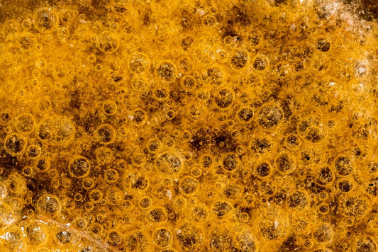 Beeswax Amber: The Science of Cloudy Yellow Amber and Its Distinctive Varieties