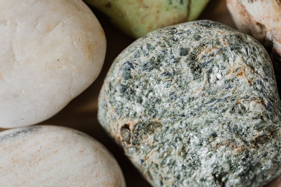 Turquoise Varieties & Related Stones: An Investment-Grade Guide to Color, Matrix, and Provenance