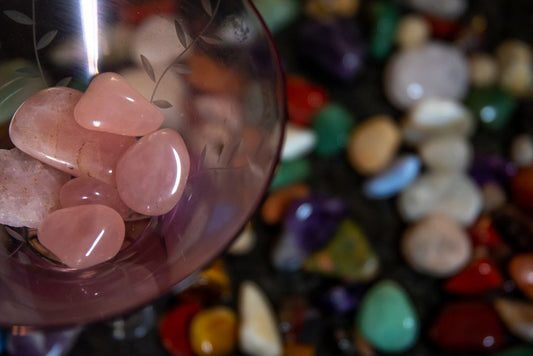 Rose Quartz in the Apothecary: How a Carving Stone Became a Medicine