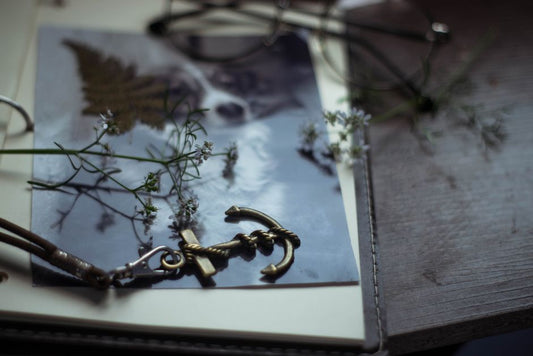 Zircon as a Grief Companion: Symbolic Anchors for Letting Go Without a Timeline