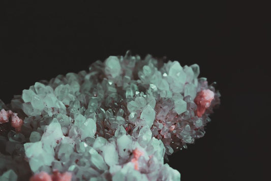 Taaffeite and the Iridescence Problem: Why the Rarest Recognition Story in Gemology Does Not Guarantee a Phenomenal Effect